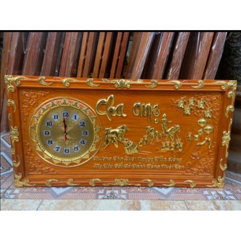 Tranh đồng hồ gỗ Gõ Đỏ cao cấp, chạm khắc tinh tế từ làng nghề