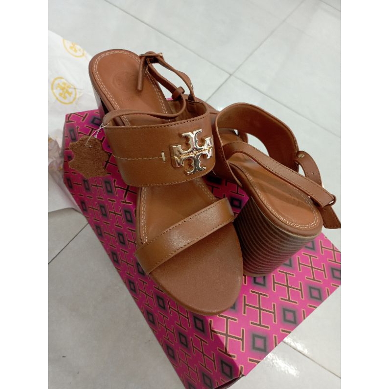 Guốc sandal da thật size 34 cao 7p