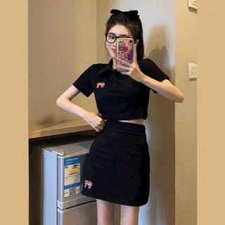 Set áo polo croptop kèm chân váy