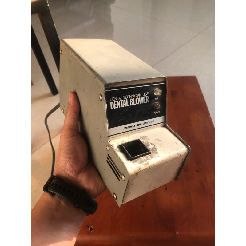 Thiết bị dental blower nhật bãi 100v 260w 150C