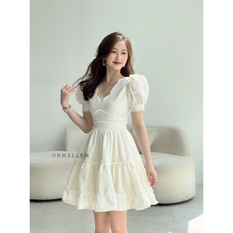 Mell13 dress - Váy bèo viền ren cổ V dáng ngắn Onmellem