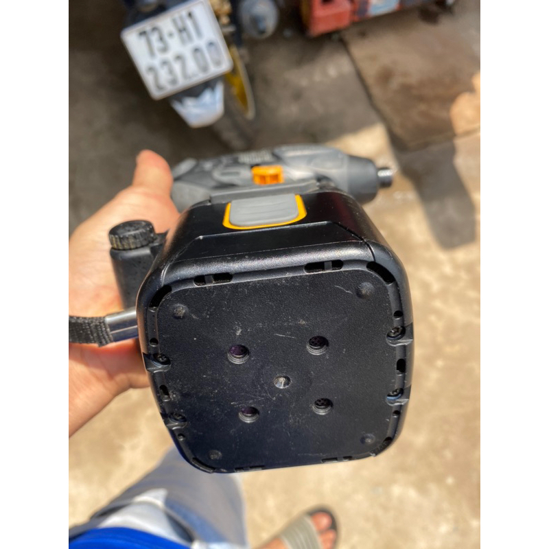 Chuyên vít búa dầu natioanl EZ7203