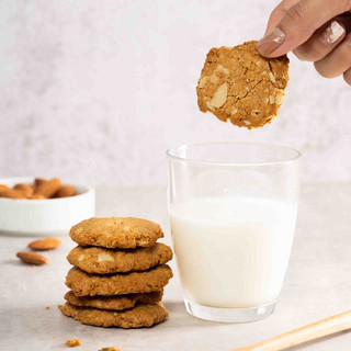 Bánh Cookies Yến mạch Chocolate Chip Baker Baking - Healthy, Eat clean ăn kiêng giảm cân 100g