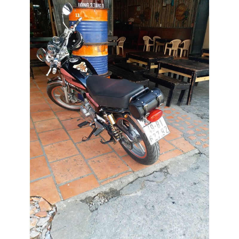 Túi da trống tròn treo xe máy, Túi da treo xe máy