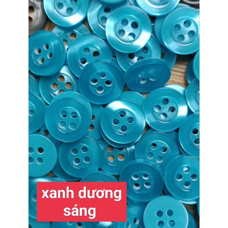 Gói 20 gam nút sơ mi size 1.2cm