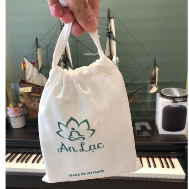 Túi rút canvas thiết kế đơn giản in chữ An Lạc