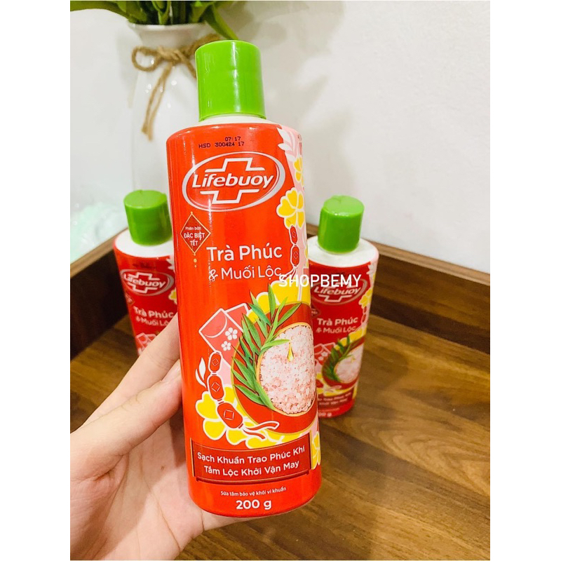 Sữa Tắm Lifebuoy than hoạt tính và cám gạo - Hàng Công Ty/Chai 200g (Hàng Khuyến mãi) | BigBuy360 - bigbuy360.vn