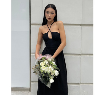 Lucy Dress_ đầm yếm xẻ ngực có sẵn mút ngực chất liệu linen Bamboo_hanami Store