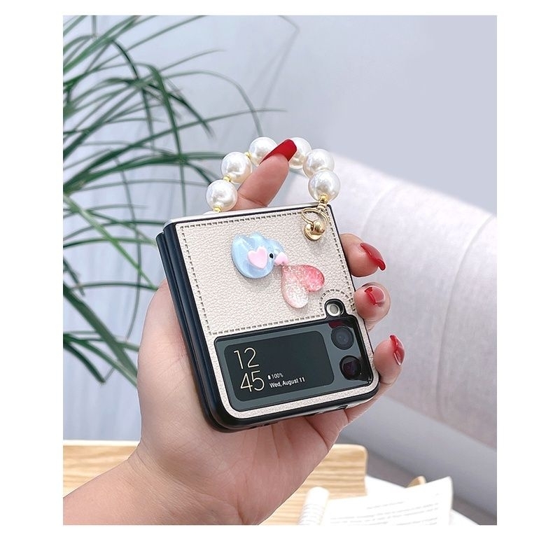 Ốp Z Flip 4 - Z Flip 3 - Z Flip3 - FLIP4 5G phủ da PU charm voi tim lấp lánh kèm dây ngọc tiểu thư dễ thương