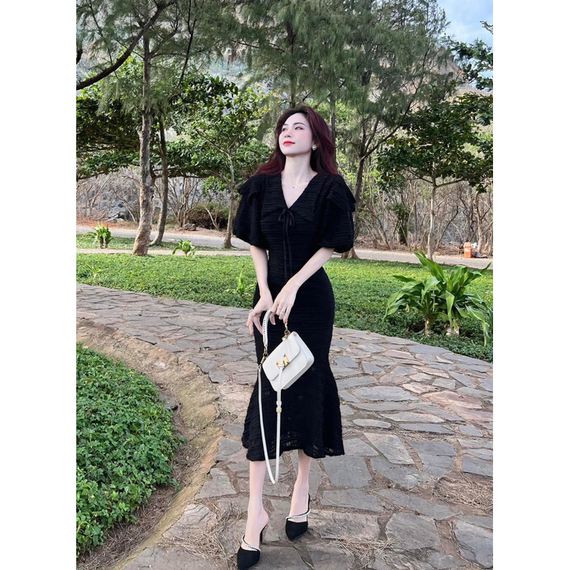 Đầm Body Ren Đen🥰