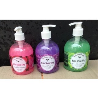 Sữa rửa tay hoa mai vàng chai 500ml.
