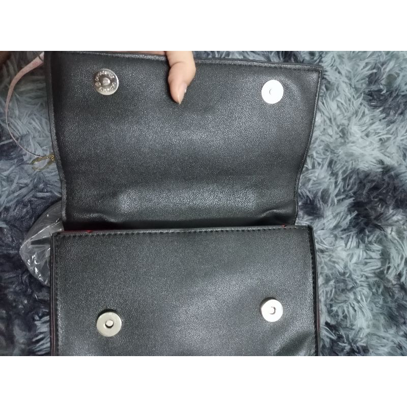 Túi kim tuyến đeo chéo