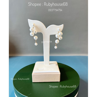 Trụ trưng trang sức da sang trọng