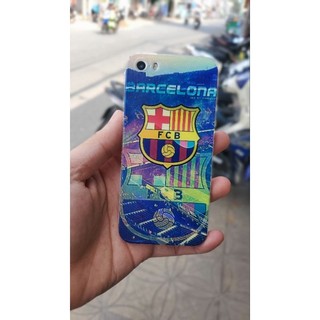 Ốp lưng iPhone 5/5S/5SE hình bóng đá barcelona