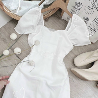 Đầm dự tiệc trắng trễ vai phi phối lưới