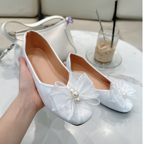 Giày Bệt Mũi Vuông Đính Gắn REN Đủ 3 màu Mã C3NR