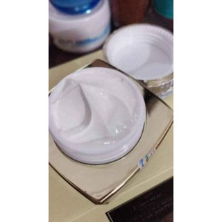KEM DƯỠNG DA BAN ĐÊM LAVOINE