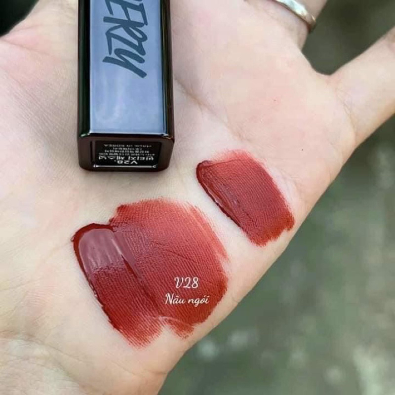 Son merzy vỏ đen kem lì