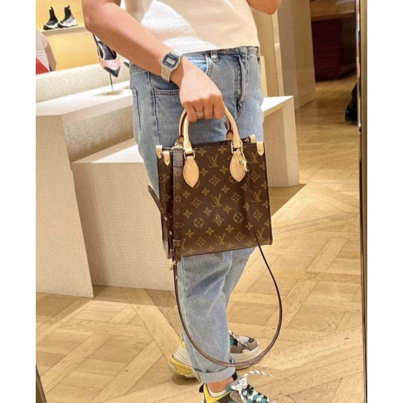 Túi xách LV SAC da thật 100% bản sz22cm hàng cực đẹp kèm code da dập số xịn sò