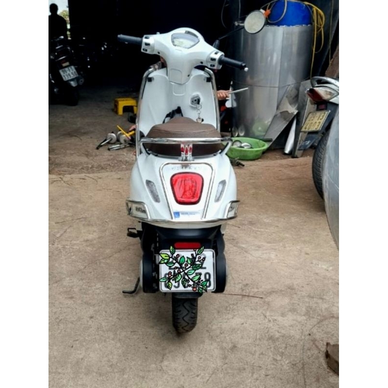 KHUNG INOX BẢO VỆ XE VINFAST EVO200