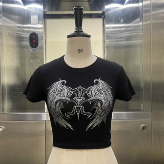 Áo thun croptop in nhũ đôi cánh