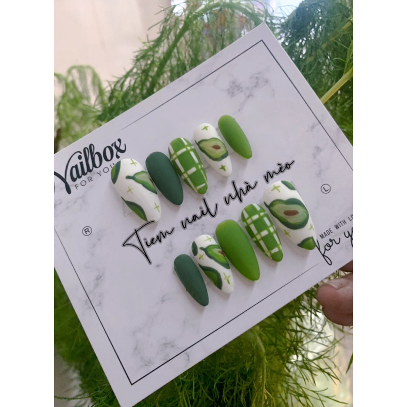 Nail box thiết kế sale lấy tương tác