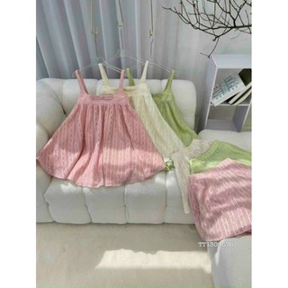 Sét áo vạt kèm chân váy