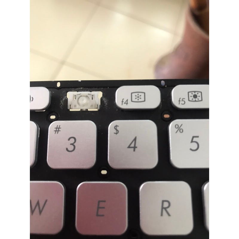 Thay xương + nút bàn phím laptop Asus A512