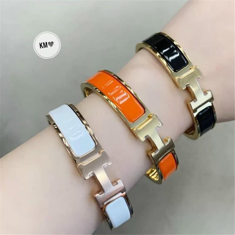 💛Vòng tay HM titan đẹp siu nét nhà em lại về thêm 3 màu Trắng - Đen - Cam best seller ạ😘