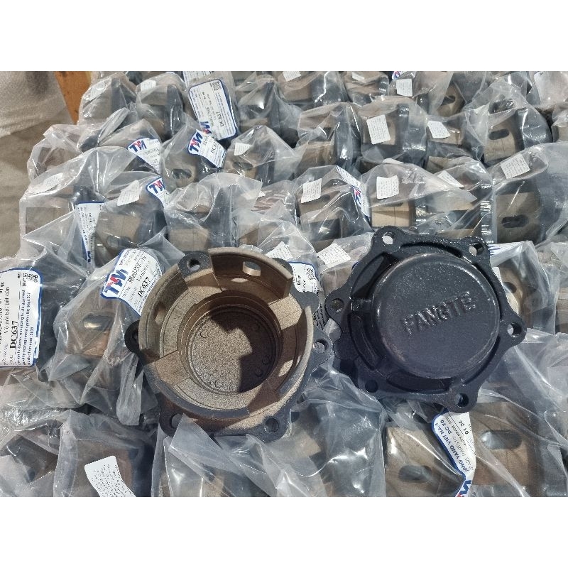 Vỏ nồi bố/ vỏ bát côn hãng Fangte máy gặt DC70 (5H493-17510)