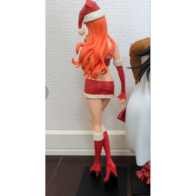 Mô hình One Piece - Nami đón Giáng sinh chính hãng