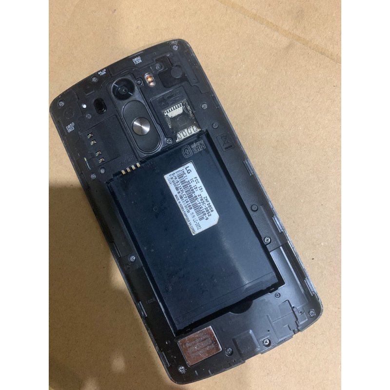 Xác điện thoại lg d852