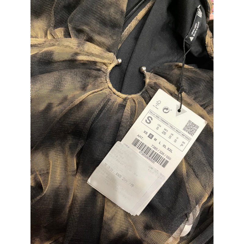 Đầm zara xẻ ngực