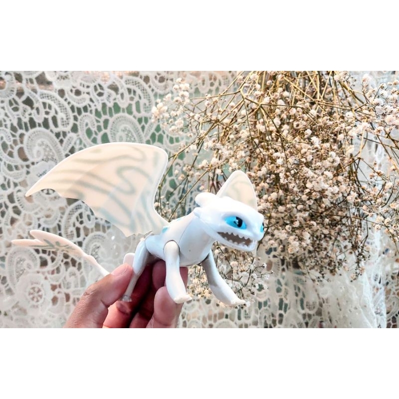 Figure Rồng trắng Light Fury DreamWorks How To Train Your Dragon 3