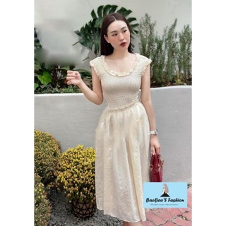 Đầm trắng bo thân nhã nhặn nhẹ nhàng