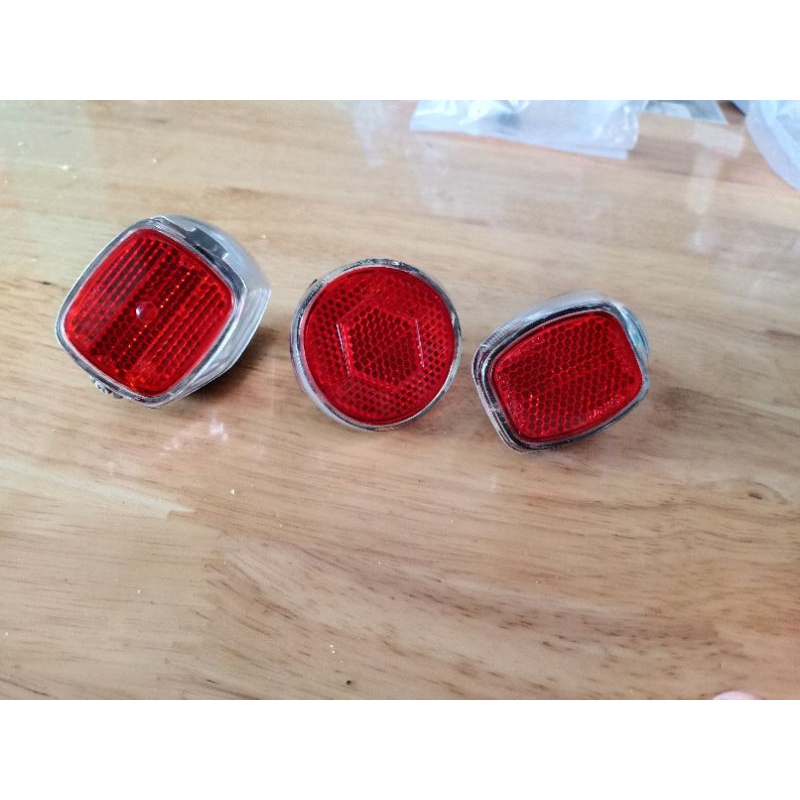 đèn phản quang ( chóp cảnh báo) gắn vè sau xe đạp nhật zin chóp ban đêm
