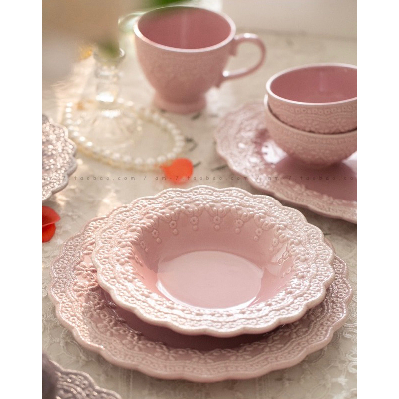 Set bát đĩa gốm gam màu hồng hoạ tiết viền ren siêu tỉ mỉ