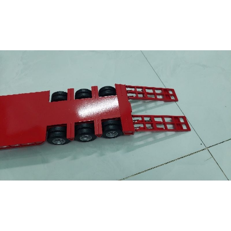 Mô hình xe mooc Lùn 1:24