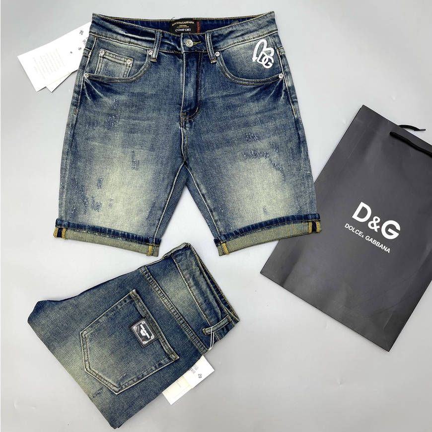Quần short, ngố, đùi, cộc jean Dolce Gabbana logo DG tim LA 1-1 on web