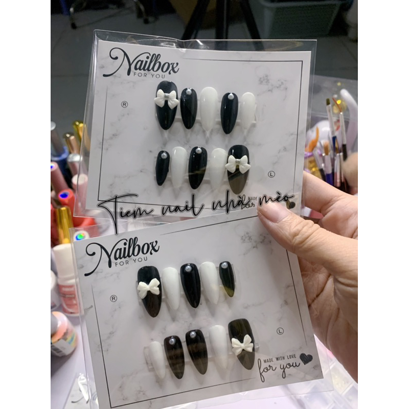 Nail box thiết kế sale lấy tương tác