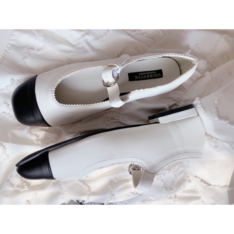 Giày Mary Jane size 38.