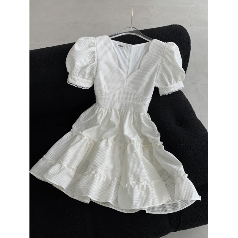 Mell13 dress - Váy bèo viền ren cổ V dáng ngắn Onmellem