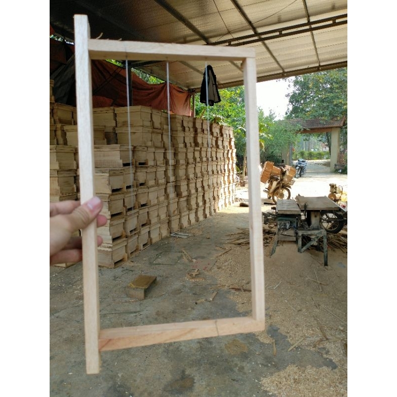 Khung cầu căng sẵn