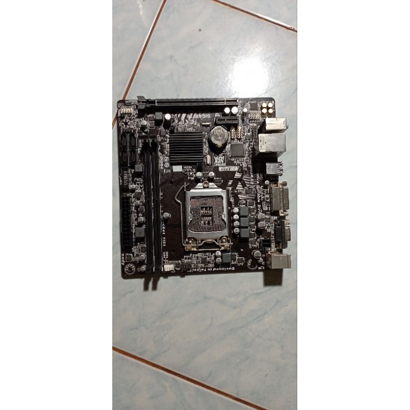 Main H81M-V4G đã đi hư cho thợ về lấy linh kiện