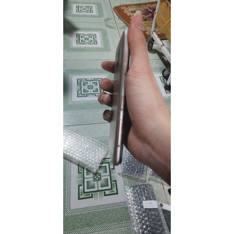 Điện thoại sam sung a6