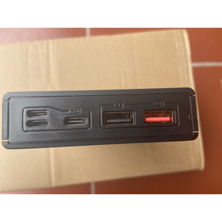 Box sạc dự phòng 5 cell 18650