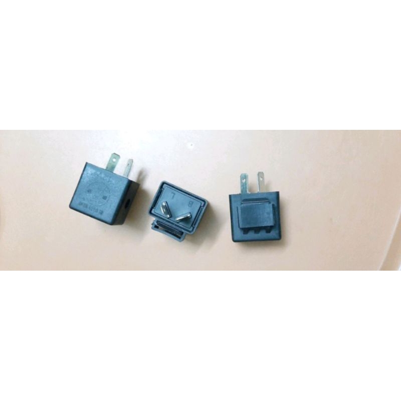 Cục chớp xi nhan_chíp xi nhan từ 12_60v chuyên dùng cho các dòng xe điện xe máy