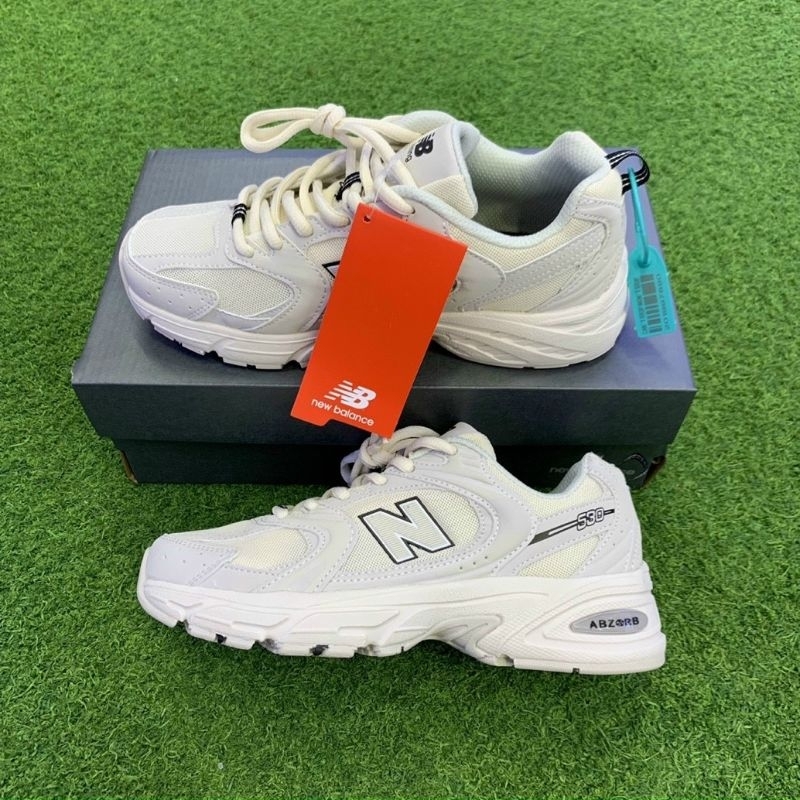 Giày thể thao sneaker nhẹ êm (Ảnh thật+full box)