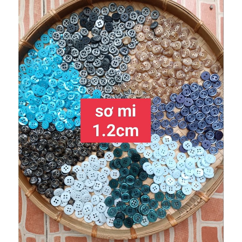 Gói 20 gam nút sơ mi size 1.2cm