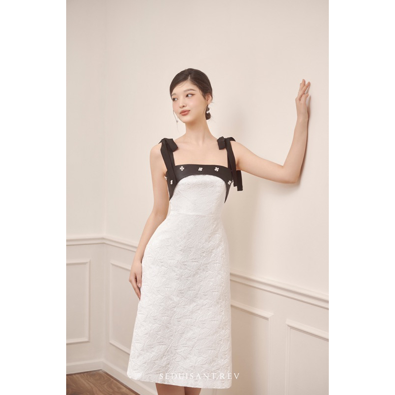 Steffani Dress - váy hai dây trắng dáng dài qua gối SEDUISANT.REV